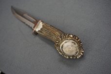 + VTG J JACOB'S CUSTOM LARGE ANTLER HANDLE HUNTING KNIFE & ORIG LEATHER SHEATH +