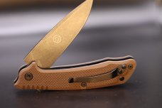 ABKT AB026T Scavenger EDC Stonewash D2 Drop Point Flipper Folder Desert Tan G10 Handle