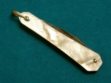 VINTAGE VOOS USA PEARL MOP FOLDING POCKET WATCH FOB KNIFE KNIVES OLD