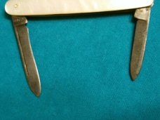 VINTAGE R&G CO PEARL MOP FOLDING POCKET FOB KNIFE KNIVES OLD