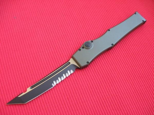Microtech HALO 2006 Black Tactical Olive Green OTF Switchblade Knife - New In Box w/Paperwork !