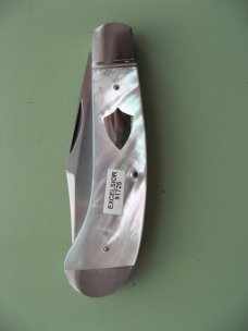 DANIELS FAMILY KNIFE BRANDS-EXCELSIOR KNIFE CO.-DERBY DAY TRAPPER PROTO