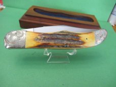 Case XX 1976 Bicentennial American Spirit Stag Folding Hunter Pattern # 5165 SSP 