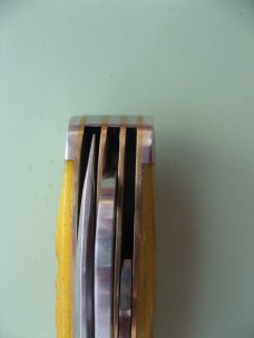 DANIELS FAMILY KNIFE BRANDS-NAPANOCH KNIFE CO.-DIXIE COCK KNIFE-YELLOW JIG BONE PROTO