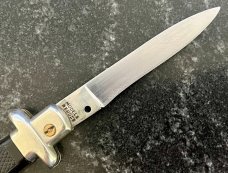 Rare Begon Oval Button, Lockback Stiletto Switchblade Knife, Made In France, Used 