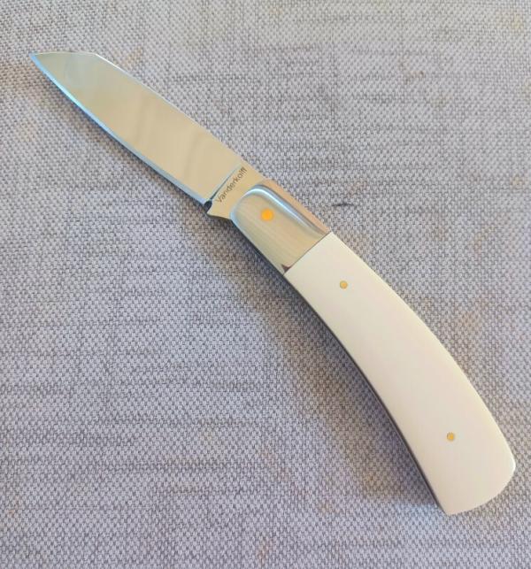 Steve Vanderkolff Mammoth Native, 4"..White Interior Cut Smooth Ivory..Cpm154..integral bolsters 