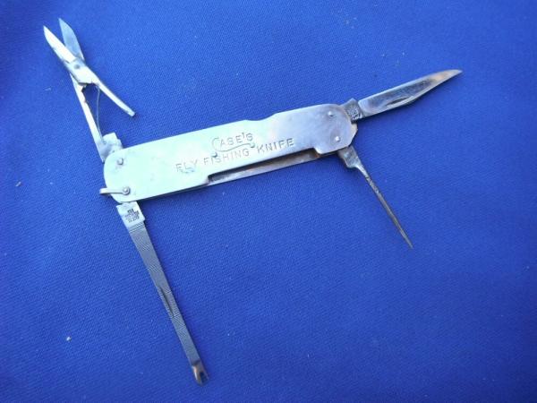 Case XX USA 1965-1969 CASE’S FLY-FISHING KNIFE. A Scarce Knife, Very RARE CASE XX USA Knife Case XX USA 1965-1969 CASE’S FLY-FISHING KNIFE. A Scarce Knife, Very RARE CASE XX USA Knife