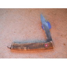 Wenger Swiss Century Knife Advantage