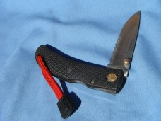 BROWNING Medium Drop Point Knife 726 - Seki Japan 440C Black Lockback Folder Made in Japan!!!