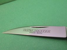 Winchester 1991 Wharncliffe Pearl Whittler Pattern # 38081-P