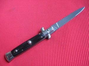 Vintage 1960's Italian Button Open Button Close Stiletto Switchblade Knife