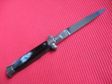 Vintage 1960's Italian Button Open Button Close Stiletto Switchblade Knife