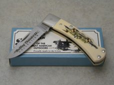 Schrade  USA SC513 Scrimshaw Rolling Thunder Collection Lockback Knife in Box