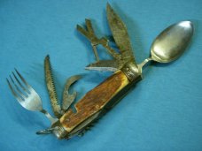 VINTAGE JAPAN 11 BLADE BONE HANDLE CAMP CAMPING SURVIVAL HOBO FORK FOLDING POCKET KNIFE KNIVES OLD