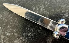 Super Automatic Out The Front, Blue Handle, Hard To Find Variation, Marked STAINLESS STEEL, Used 