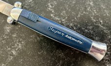 Super Automatic Out The Front, Blue Handle, Hard To Find Variation, Marked STAINLESS STEEL, Used 