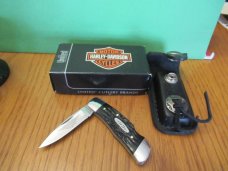 United 1998 Harley Davidson Lock Back Model HD-3