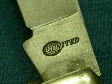 UNITED UC 333 JAPAN JIGGED BONE BULLET GUNSTOCK TRAPPER FOLDING POCKET KNIFE KNIVES