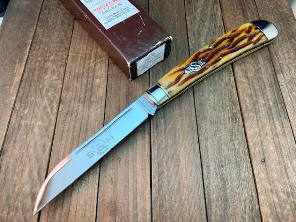 Schatt and Morgan File and Wire Series Swayback Clasp Worm Groove Bone ATS-34 Blade Schatt and Morgan File and Wire Series Swayback Clasp Worm Groove Bone ATS-34 Blade