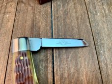 Schatt and Morgan 16th Anniversary Series Stock Half Whittler Amber Jigged Bone 2006