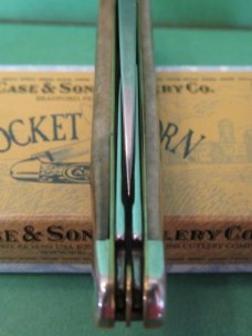 Case XX 2019 Pocket Worn Burnt Brown Bone Seahorse Whittler Pattern # 6355WH SS