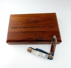 Case XX Pearl Harbor Remembrance Knife Mother of Pearl #224/500 Wood Display Box COA