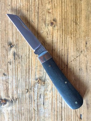 A Wright & Son Small Lambsfoot Knife with Ebony Scales and Lambsfoot blade