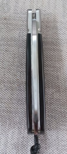 Vincenzo Balistreri Native..Buffalo Horn...lanyard w/bead..Fluted bolsters..Lanyard pin..4"..AEB-L 