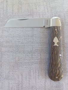 Mike Moran Straight Sheepsfoot Jack..Bog Oak scales..Beadblasted A2..3 7/8" closed..coa,.pouch.