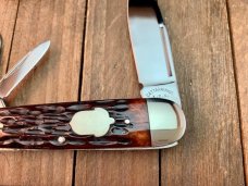 Cattaraugus Cutlery By A.G.R. Factory Second Sleeveboard Whittler Brown Jigged Bone 1989 Seki Japan