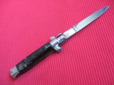 Vintage VIRGINIA Italian STILETTO Switchblade Knife.