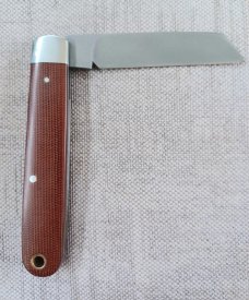 T A Davison Straight Sheepsfoot Jack..A2 beadblasted..Crosscut..lanyard.4" closed..#2070...his pouch