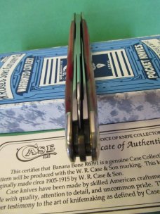 Case Classic 1991 Red Banana Bone Anglo Saxon Whittler Pattern # R6391 