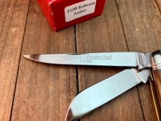 Robeson by Queen Cattle Stockman Amber Jigged Bone