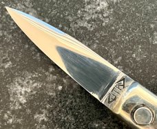 Jeremy Kreis (JTK) Custom Miniature Vendetta Switchblade, Beautiful Horn Handle, Unused
