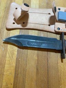 Vintage Ontario 10/76 pilot survival knife with original leather sheath 