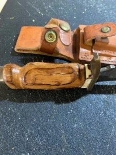 Vintage USA Schrade 171UH Uncle Henry Hunting/Camping knife & sheath 