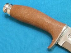 Vintage Hunting Camping Knife with leather sheath: Elmer Keith?