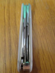 Hen & Rooster Voss Cut Co Germany Gunstock Pearl Lobster 