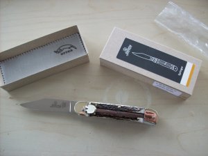 Hubertus Knife Solingen, Germany Large Size 11 Clip-Point Blade Genuine Stag/Antler NIB