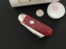 Great Eastern Cutlery GEC Tidioute 363122 Toenail Clipper / Sunfish in Blood Red Jigged Bone