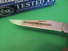 Case XX 2014 Pearl Shield Red Bone Muskrat  1of 300