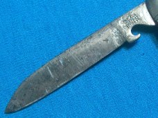 VINTAGE BROWN BLUE RED SILVER STRIPE TRICKLOCK TRICK LOCK NOVELTY FOLDING POCKET KNIFE KNIVES OLD