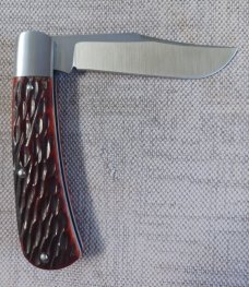 Jeffery Mitchell Amber Jigged Bone  Trapper..Cpm154..3 5/8" closed..New from maker..with pouch 