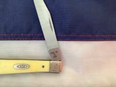 1989 Case xx Slimline Trapper -Yellow Derlin Handles -Fancy Bolsters -Gold Mint Set -Mdl# 31048