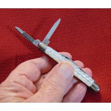 MINT CONDITION VINTAGE HILGER & SONS CELEBRATED CUTLERY GENUINE CARVED PEARL SAMPLE KNIFE 1858-1890