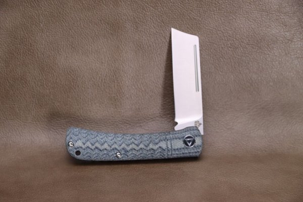 QSP Hedgehog Blue Denim Micarta Slip Joint Knife - Satin Plain