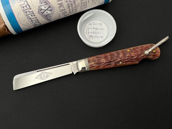 Great Eastern Cutlery GEC 15 Rope Knife Antique Amber Jigged Bone 15S115 SFO Great Eastern Cutlery GEC 15 Rope Knife Antique Amber Jigged Bone 15S115 SFO