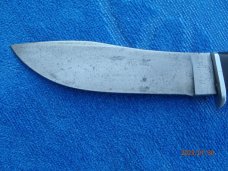REMINGTON Dupont RH42 Skinning Knife with Hard Rubber Handles