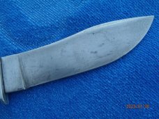 REMINGTON Dupont RH42 Skinning Knife with Hard Rubber Handles